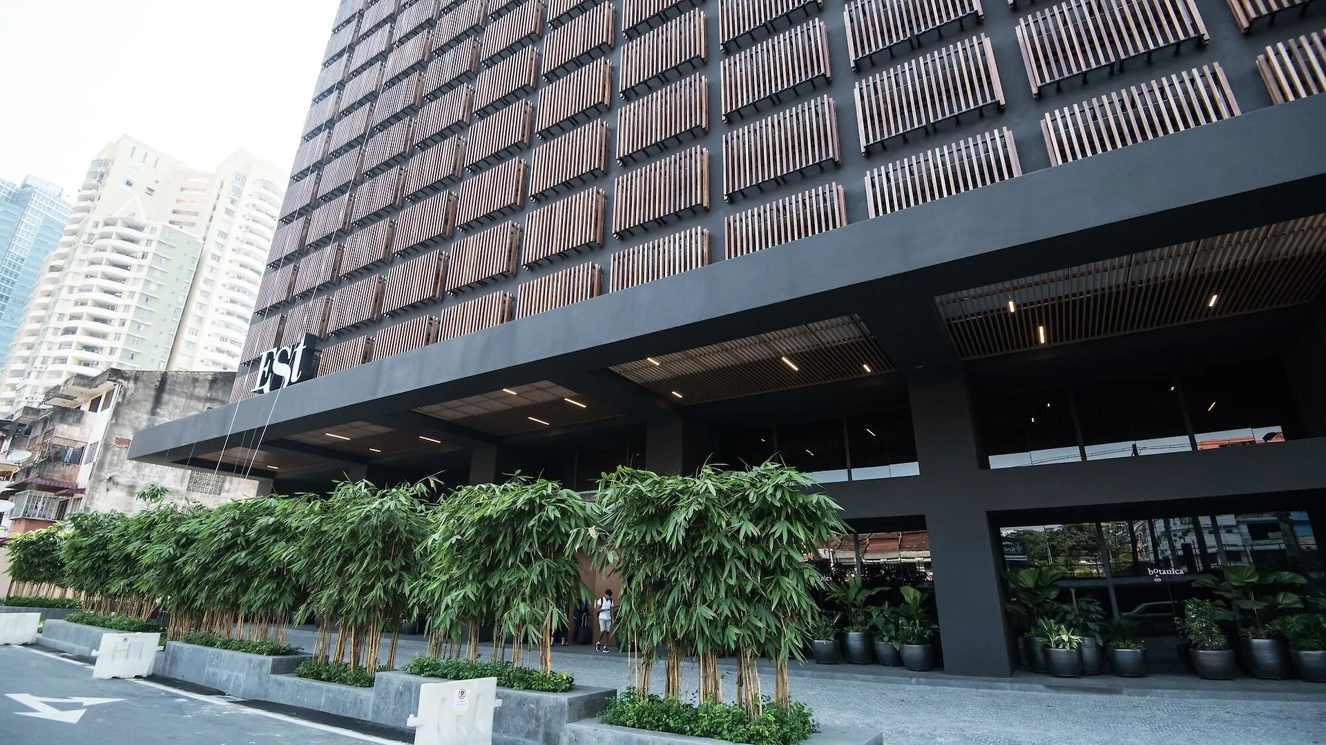 *** Aparthotel Est Bangsar Kl Sentral By Greater Stay Kuala Lumpur Malaysia